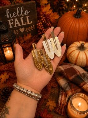 Elegant Gold and Cream Hair Clips